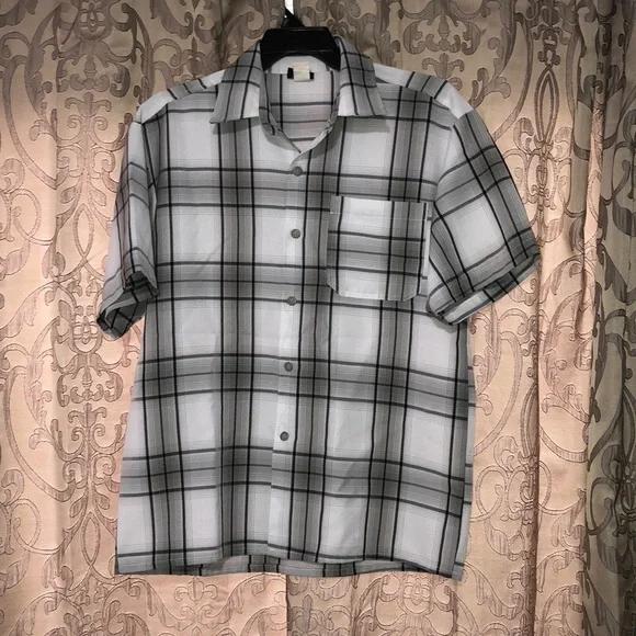 Size large KR2 short sleeve button up shirt - Picture 3 of 4
